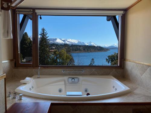 Bathroom, Charming Residences & Suites with Private Spa in San Carlos de Bariloche