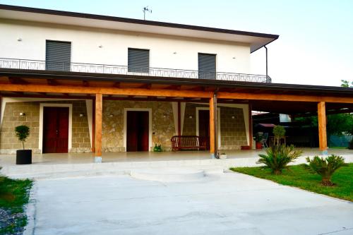 Atomos in Alvignano