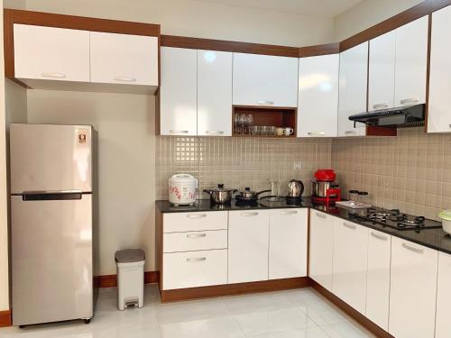 Three-Bedroom Villa image 7