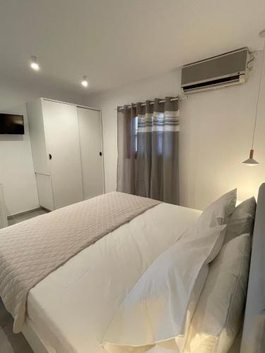 Kefalonian 360° Sunrise Kefalonian 360° Sunrise