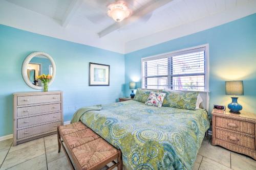 Coastal PCB Cottage with Pool and BBQ 1Block to Beach! - image 34