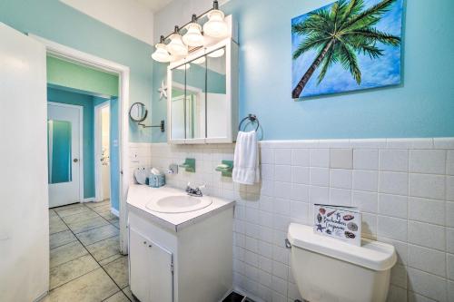 Coastal PCB Cottage with Pool and BBQ 1Block to Beach! - image 42