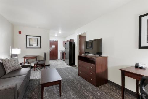 Cobblestone Hotel & Suites - Urbana in Urbana, USA