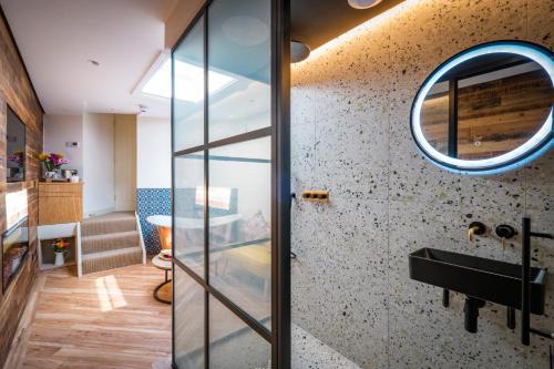 Craig's Suites Windermere in Windermere