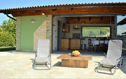 Ēdiens un dzērieni, Il casotto nelle Langhe in Farigliano
