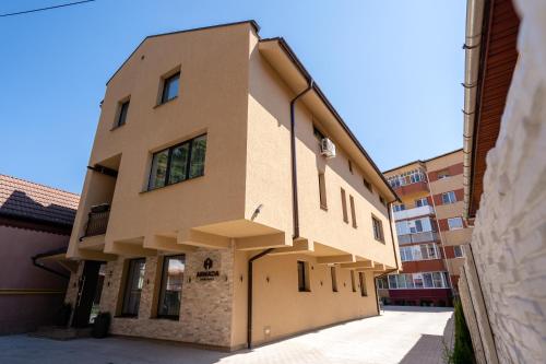 Armada Aparthotel - Accommodation - Alba Iulia