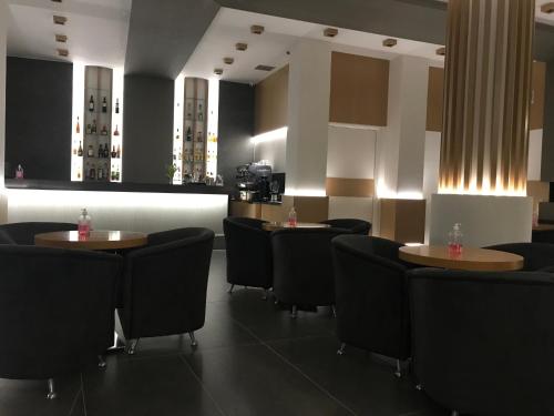 Plaza Hotel - image 13