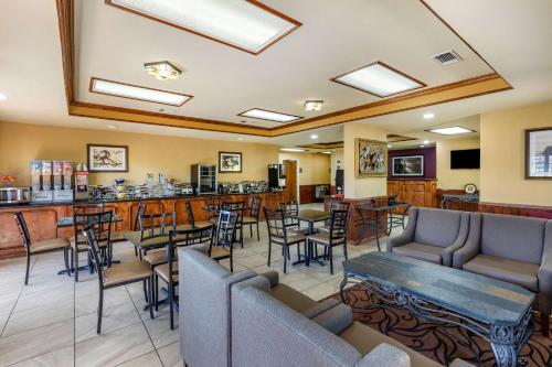 Best Western Lindale Inn in Lindale, USA