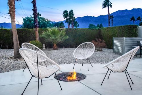Mid Century Gem Permit# 4207 in Palm Springs, USA