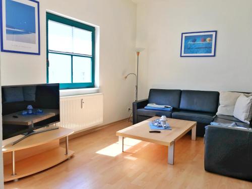 Haus "Georgina" - Ferienwohnung 2 in Sassnitz, Deutschland