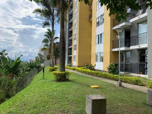 정원, Full furnished apartment in Pereira in 산 호아킨