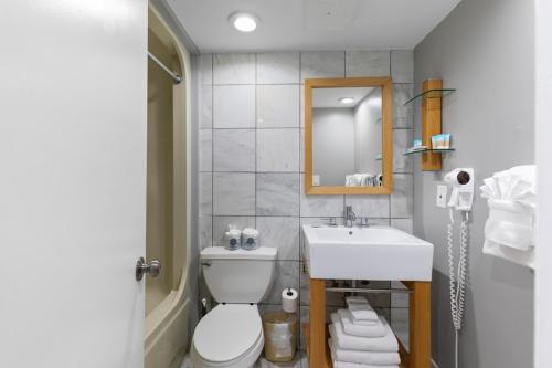 Oceanfront Penthouse Two-Story 3 Bedrooms - image 3