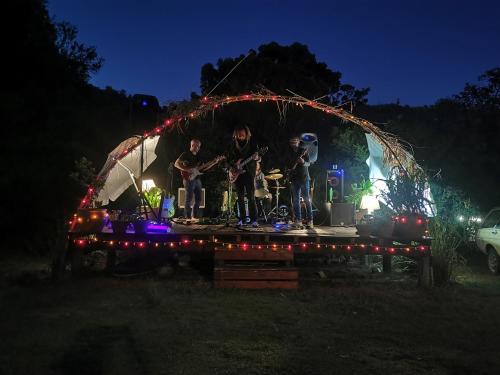 Fairy Knowe Backpackers Lodge – Wilderness, MO