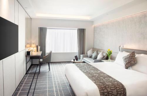 Double or twin room, deluxe, river view