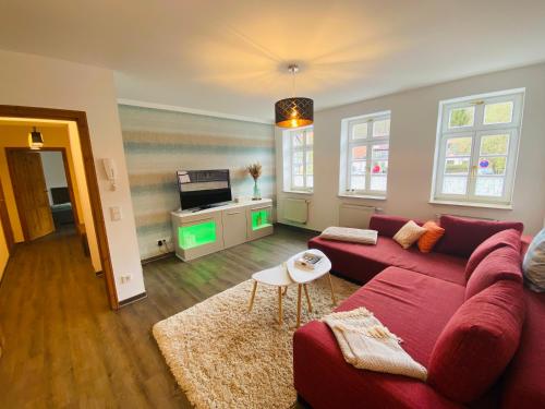 Fewo Heinrichser Markt - 2 Schlafzimmer mit Sauna und Terrasse in Suhl, Deutschland