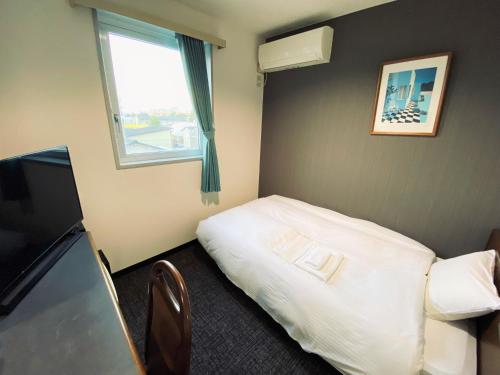 Single Room with Bathroom