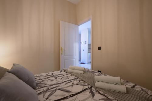  Apartamentos Tejares de Triana 16B in Sevilla