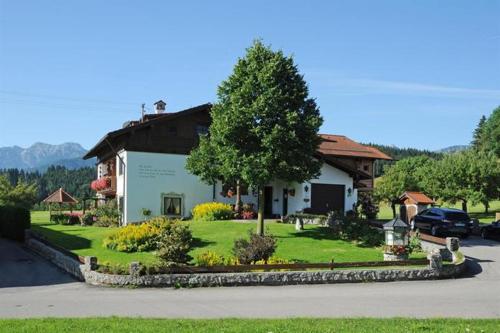 Gästehaus Nigg - Apartment - Eisenberg