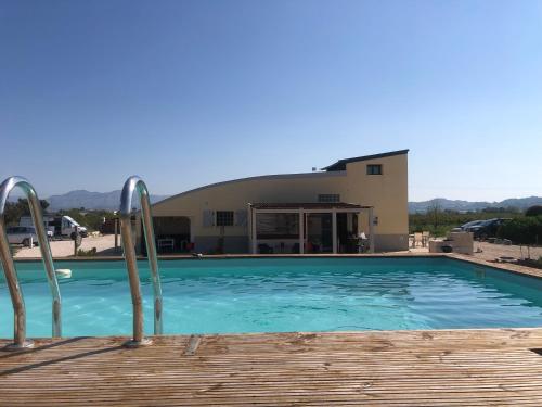  B&B Het kartonnen huis in Aspe