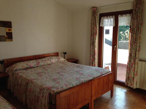 2 twin beds