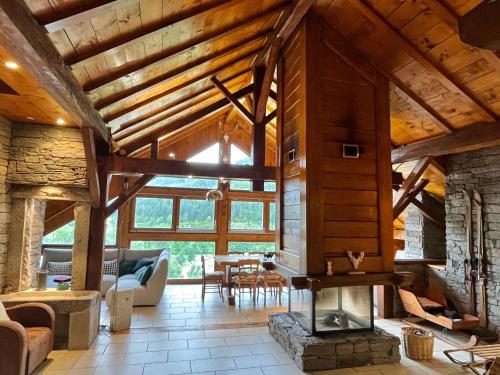 Le Refuge de Louis, chalet familial avec terrasse et sauna