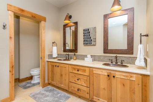 Walk-Friendly Truckee House