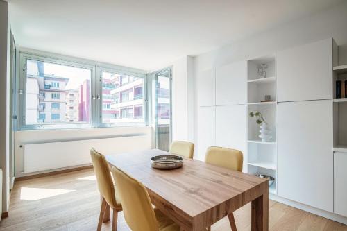 Palace Apartment by Quokka 360 - Comfortable Stay Close to Lugano Lido, Lugano (foto 7)