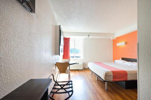 1 king bed