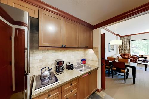 Resort at Squaw Creek's 128, Olympic Valley (foto 2)