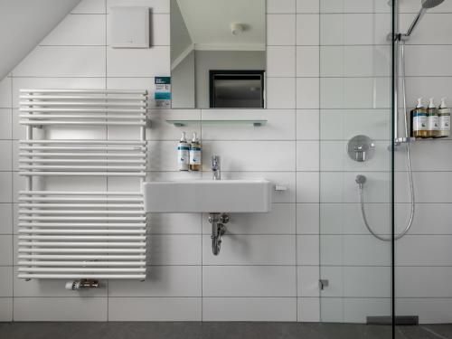 Munico Apartments - image 7