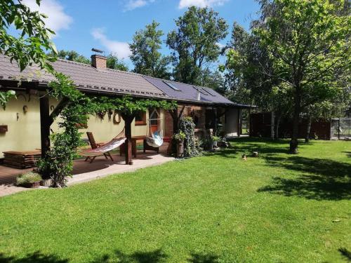 Зовнішній вигляд готелю, Wolna Chwila in Скерневіце