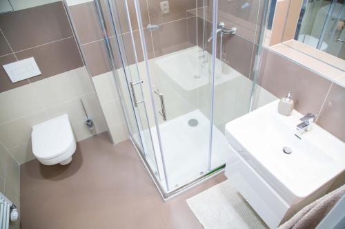 Bright Studio, 10min Centre, Free Parking, Прага (фото 2)