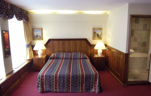 Rembrandtplein Hotel - image 14