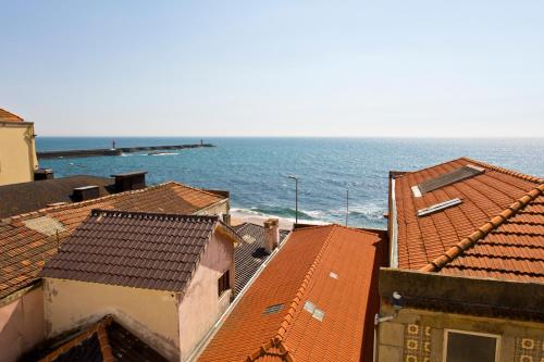 Ocean Scene 2 bed Apt, Porto (photo 7)