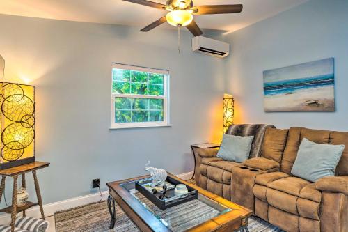 3 Mi to Beach Resort-Style Pool House in Jupiter! in Jupiter, USA