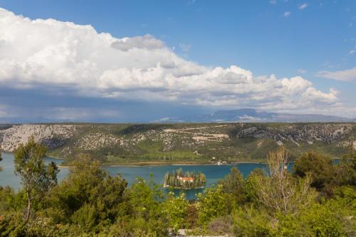 Holiday Home Luka - image 8