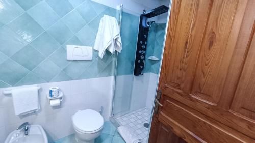 Studio Apartment image 3