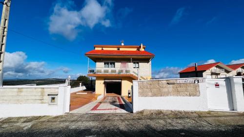 Espaciosa Casa rural, 3 rooms, 2bthros, muy acogedora. gîte à louer Viveiro