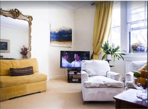 KNIGHTSBRIDGE -EARLY Checkin avail Next2HARRODS 3 BEDROOMS-2Baths, Londýn (fotografie 3)