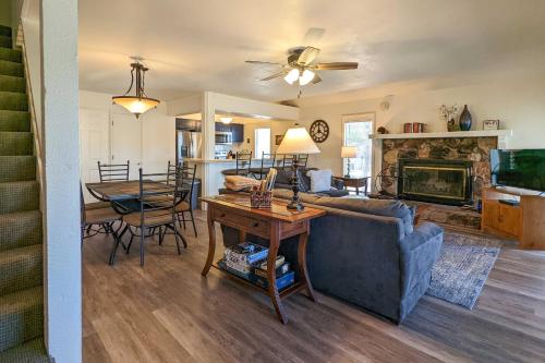 Pet-Friendly Osage Beach Lake Home with Hot Tub - image 14