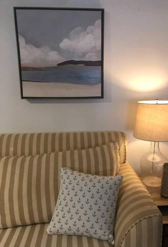 Cozy Getaway at Lake O the Pines in Ore City, USA