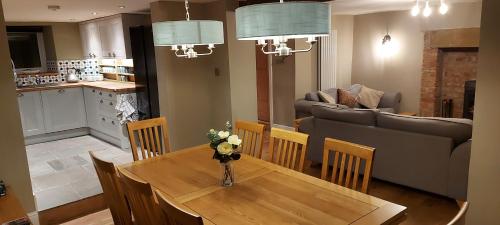 Luxurious 4 bedroom Cottage in the Yorkshire Dales in Feetham