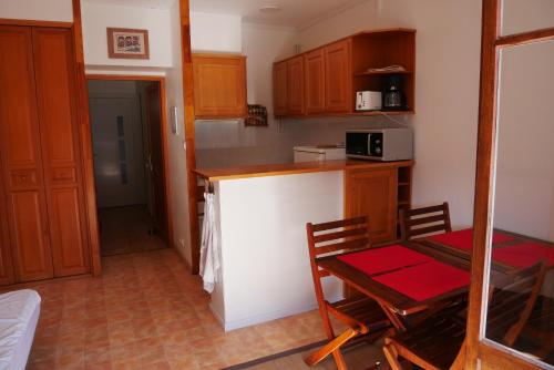 Kitchen, A U Mare in Coggia