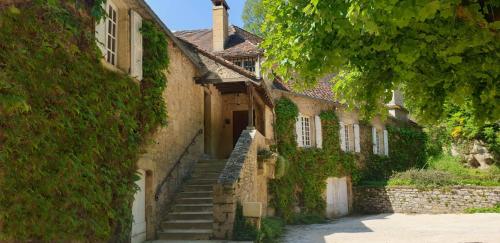 Moulin de l'Enéa, XVIIème, vue rivière et sur beau parc aboré 2,2 hectares. - Location, gîte - Carsac-Aillac