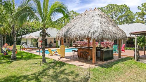 Private Tropical Paradise Guesthouse! in Royal Palm Beach (FL)
