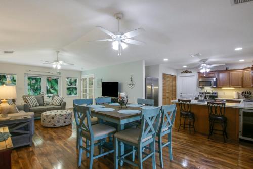 Private Tropical Paradise Guesthouse! in Royal Palm Beach (FL)