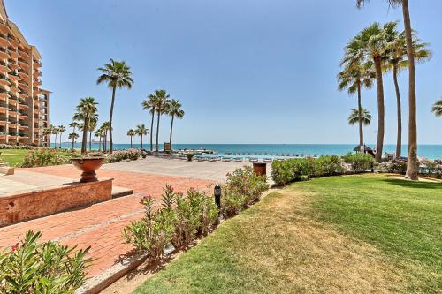 Garden, Ground Floor Sonoran Sea 112-W in Sandy Beach