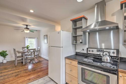 Weaverville Studio about 9 Mi to Dtwn Asheville! in Weaverville, USA