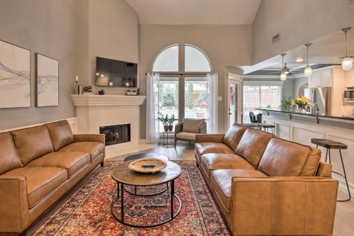 Updated Dallas Getaway with Outdoor Kitchen! in Dallas, USA