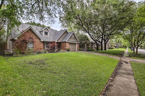 Updated Dallas Getaway with Outdoor Kitchen!